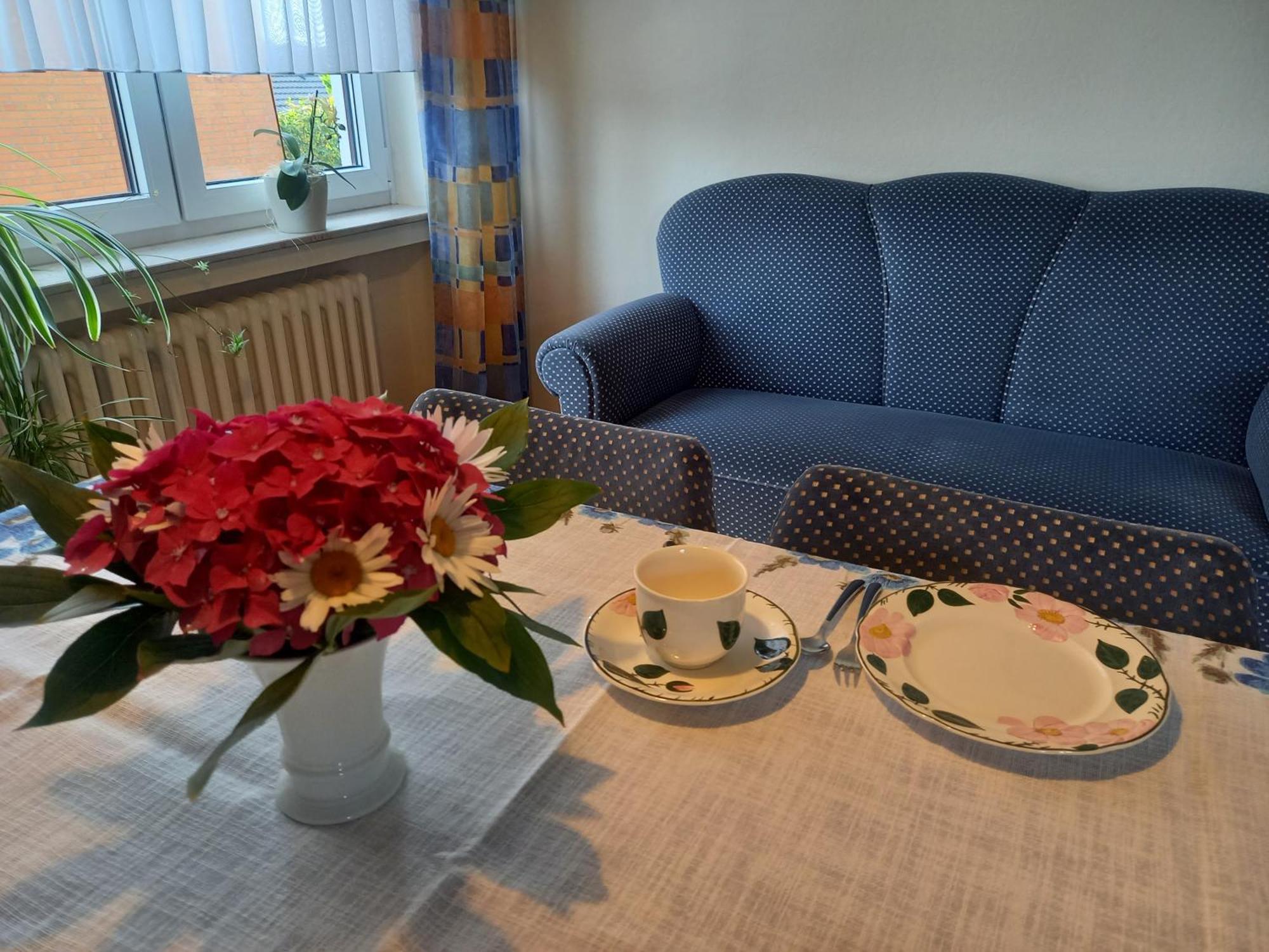 Ferienwohnung Feld Und Wiese Höxter Buitenkant foto
